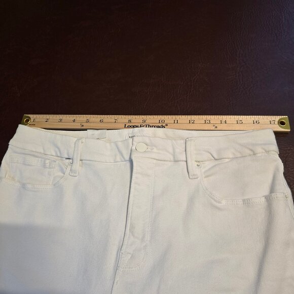 Good American--Good Legs Skinny Jeans - Picture 8 of 8